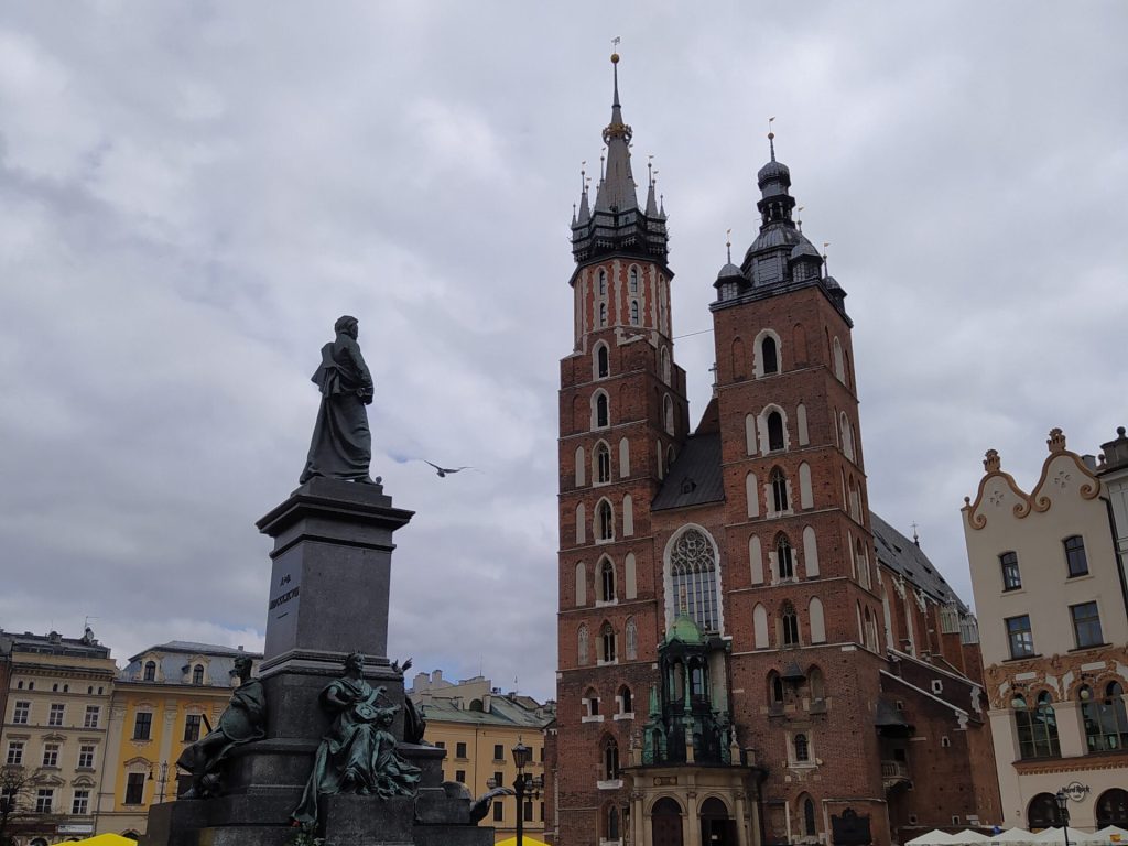 Pohled na Kostel Nanebevzetí Panny Marie